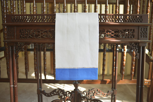White Hemstitch Guest Towel with Marina Blue Colored Border - Click Image to Close